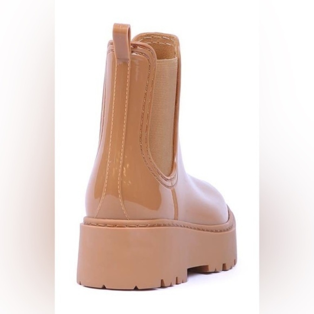 Chelsea Rain Boot - Picture 5 of 5